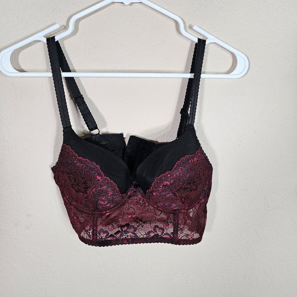 5/$20 Jezebel Black and Red Lace Longline Padded Bra